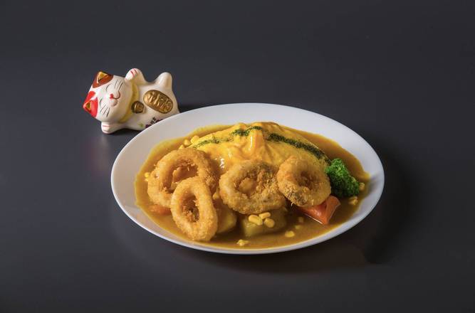 Crispy Calamari Tornado Curry Omurice 炸鱿鱼须旋风咖喱蛋包饭